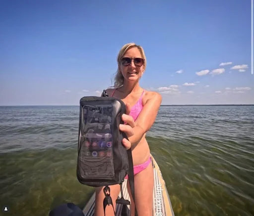 Snorkeling & Swimming with Your Phone: Do Waterproof Bags Really Work?
